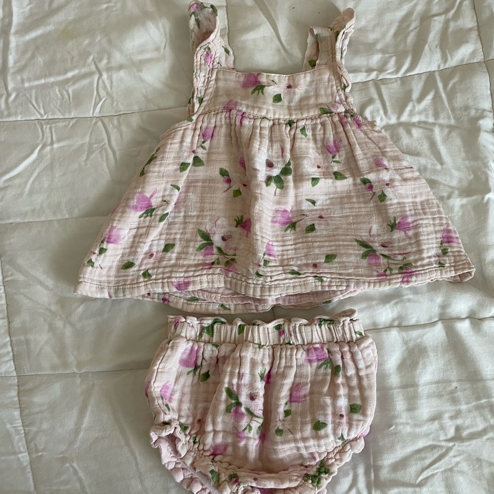 Angel Dear baby flower set
